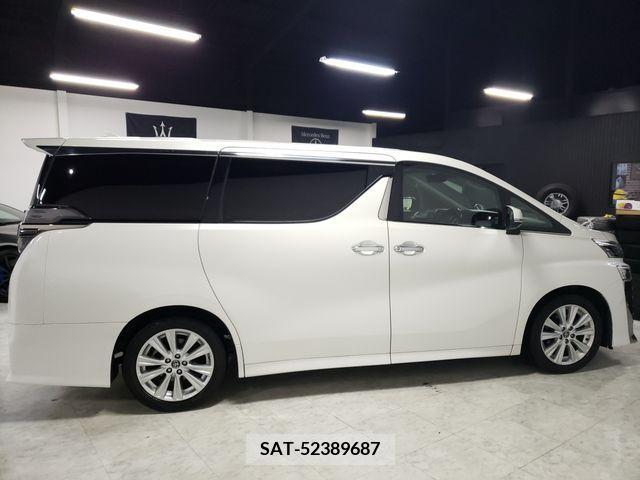 Toyota VELLFIRE 2018-03 207892-9