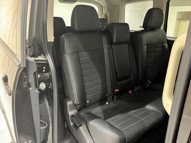 Mitsubishi DELICA D5 2019-07 13300-20