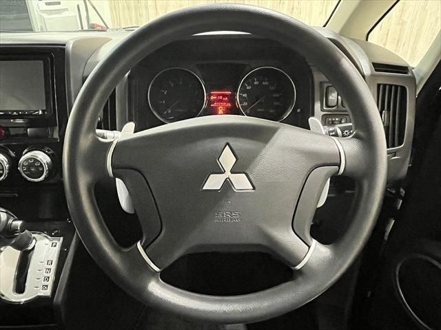 Mitsubishi DELICA D5 2019-07 13300-26