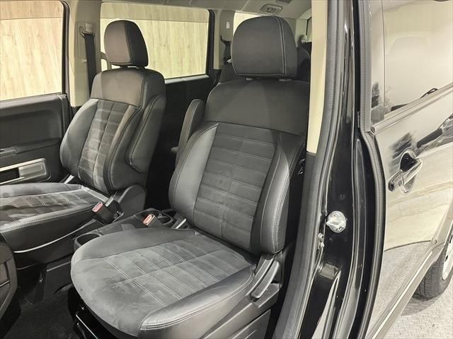 Mitsubishi DELICA D5 2019-07 13300-22