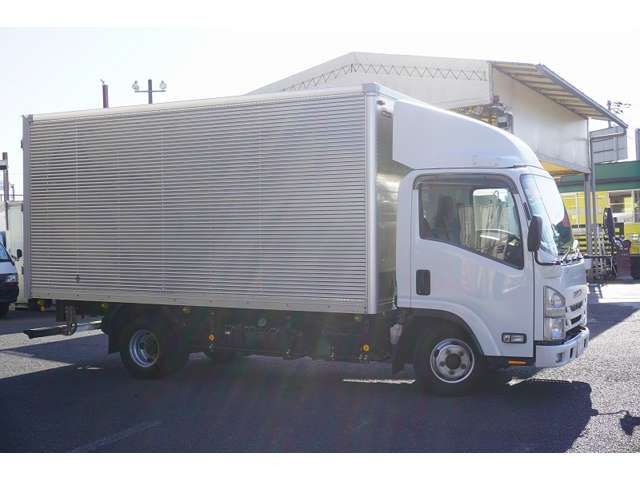 Isuzu ELF TRUCK 2018-01 29033-5