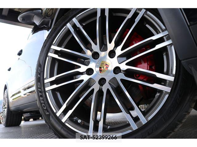 Porsche CAYENNE 2015-04 320063-11