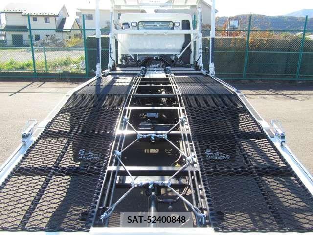 Mitsubishi CANTER 2023-07 379254-17
