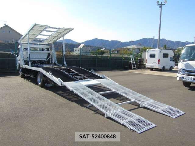 Mitsubishi CANTER 2023-07 379254-16
