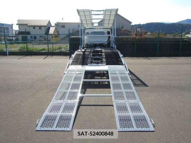 Mitsubishi CANTER 2023-07 379254-15