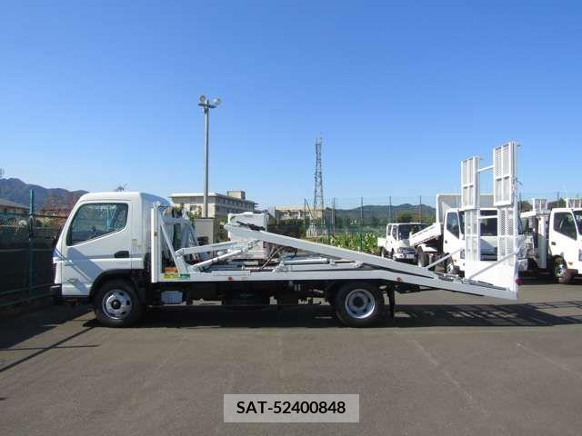 Mitsubishi CANTER 2023-07 379254-7