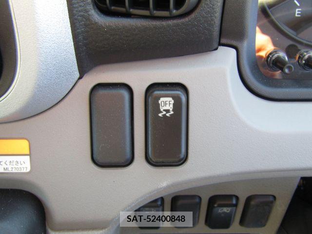 Mitsubishi CANTER 2023-07 379254-24