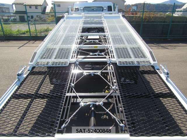 Mitsubishi CANTER 2023-07 379254-12