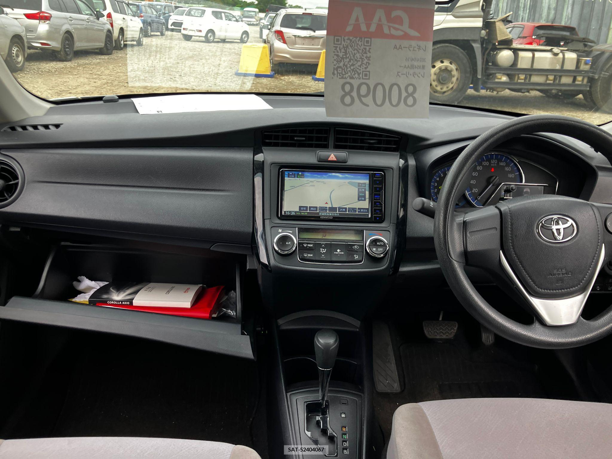 Toyota COROLLA AXIO 2017-02 258289-13