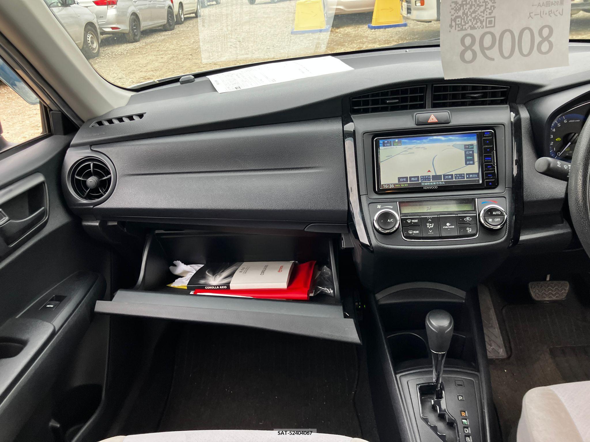 Toyota COROLLA AXIO 2017-02 258289-14