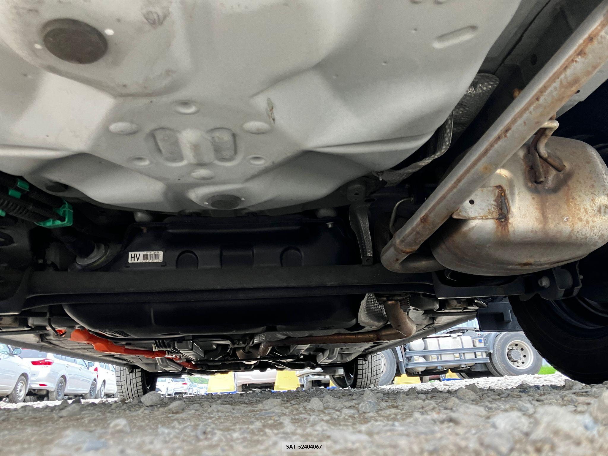 Toyota COROLLA AXIO 2017-02 258289-23