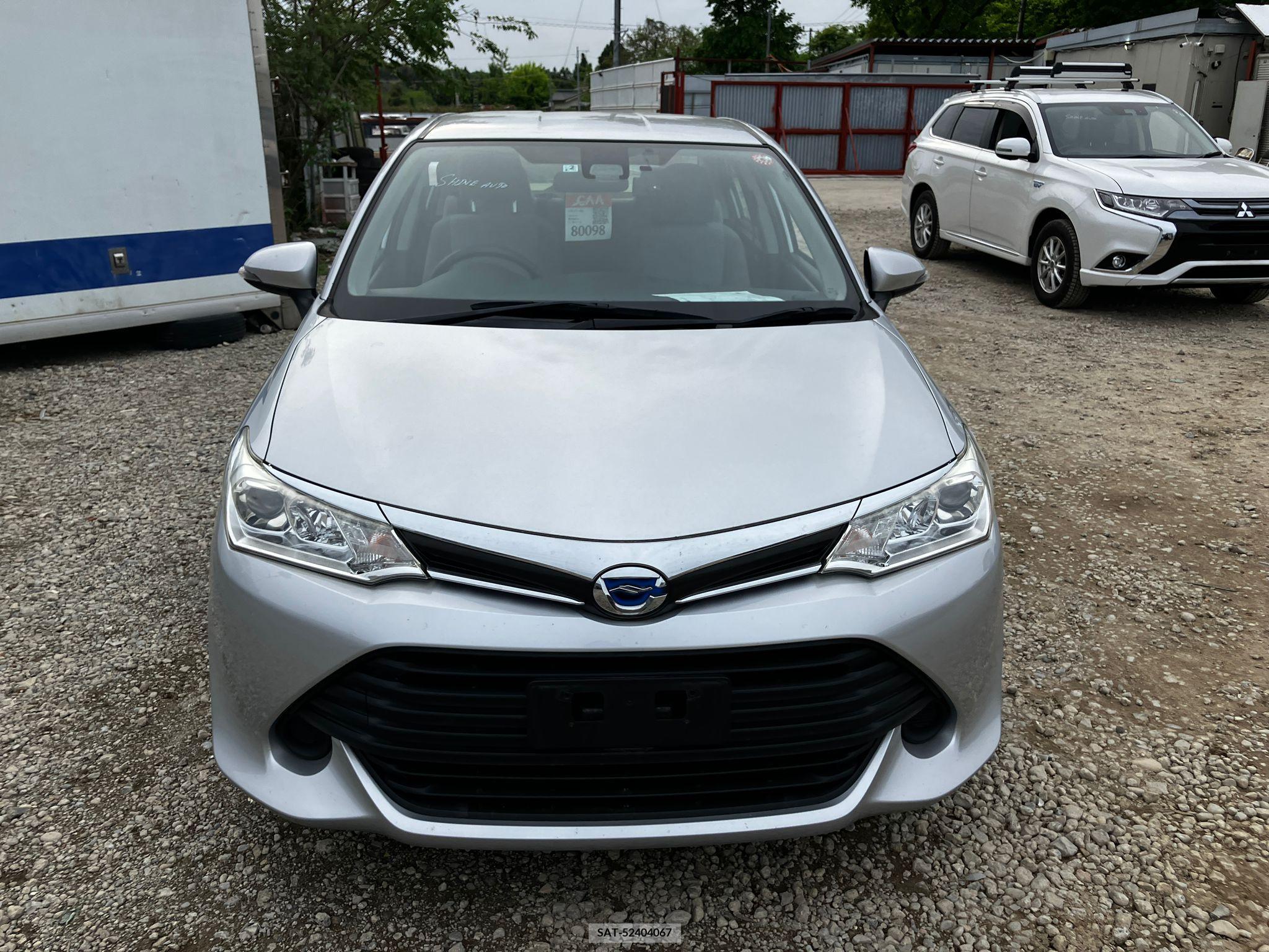 Toyota COROLLA AXIO 2017-02 258289-4