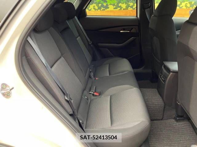 Mazda CX-30 2022-08 358513-9