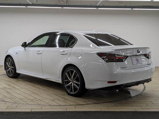 Lexus GS 2017-02 10833-16