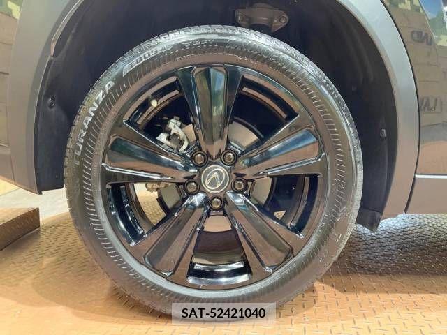 Lexus UX 2021-07 353981-12