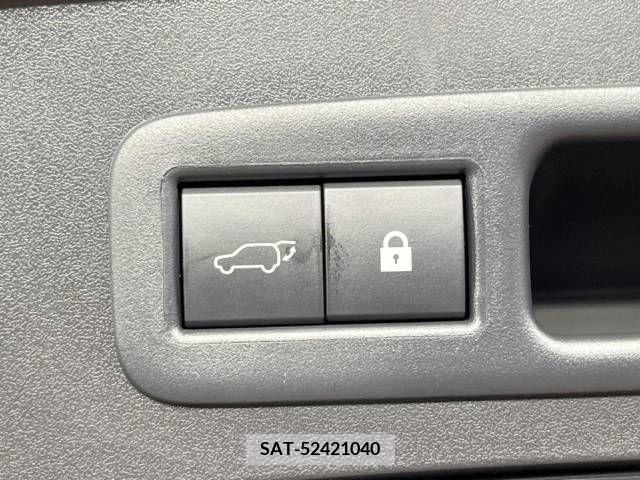 Lexus UX 2021-07 353981-6