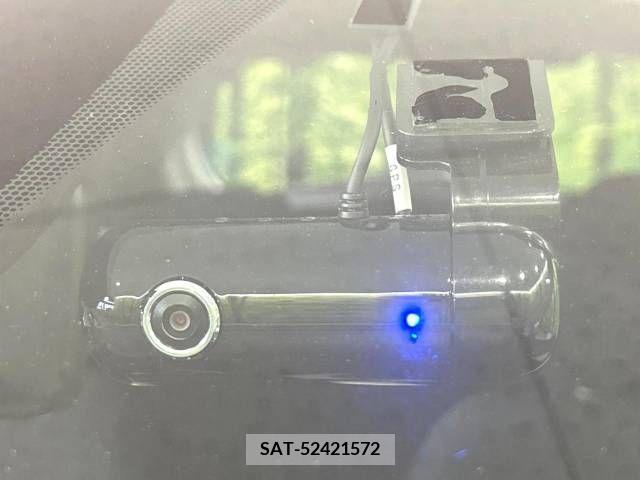 Nissan NOTE 2018-10 305435-6