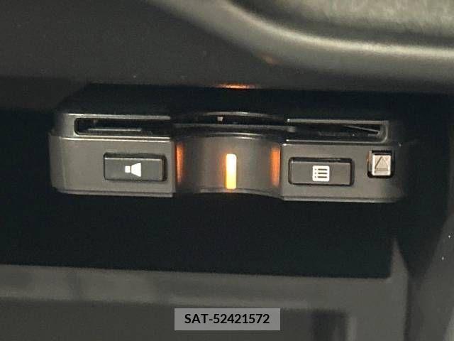 Nissan NOTE 2018-10 305435-5