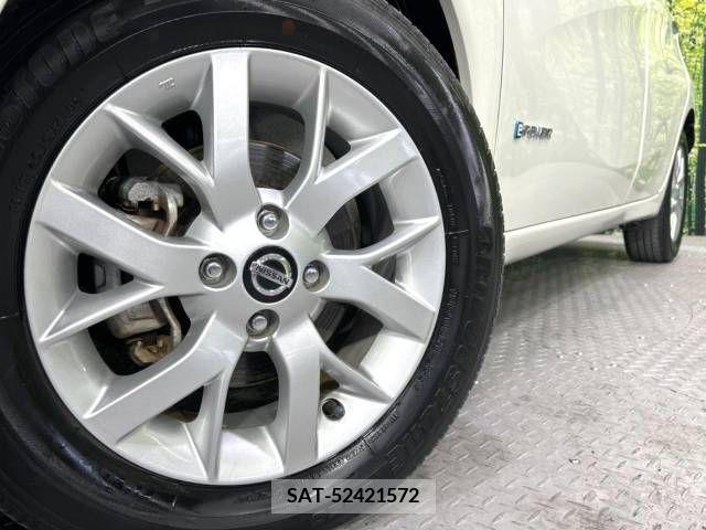 Nissan NOTE 2018-10 305435-13