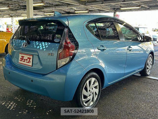 Toyota AQUA 2015-05 214989-2
