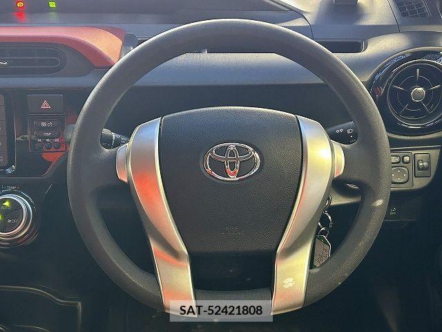 Toyota AQUA 2015-05 214989-13
