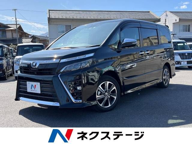 Toyota VOXY 2018-12 13818-0
