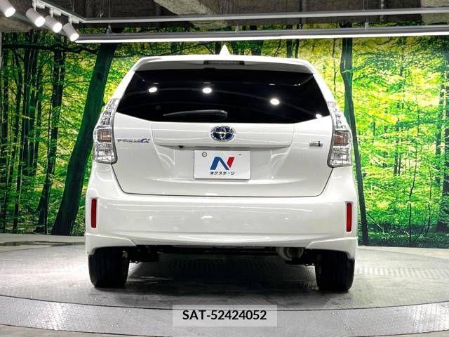 Toyota PRIUS ALPHA 2011-11 381199-14