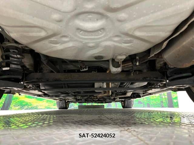 Toyota PRIUS ALPHA 2011-11 381199-18