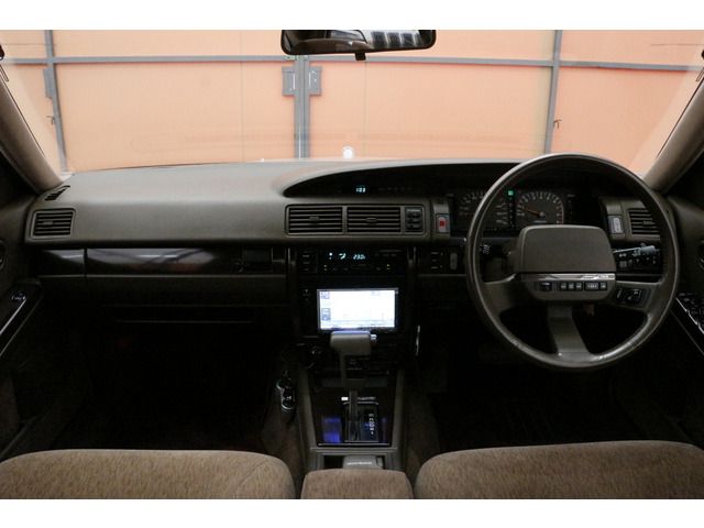 Nissan CIMA 1989-07 3226-11