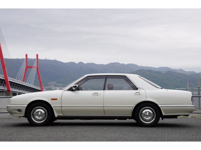 Nissan CIMA 1989-07 3226-7