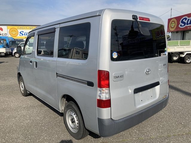 Toyota TOWNACE VAN 2018-04 2690-2