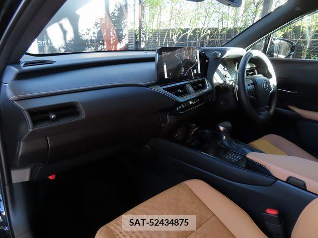 Lexus UX 2023-05 219309-14