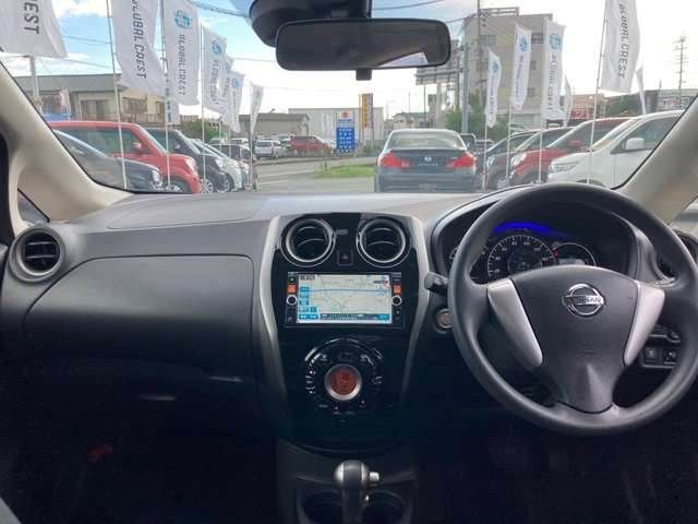 Nissan NOTE 2015-04 9779-8