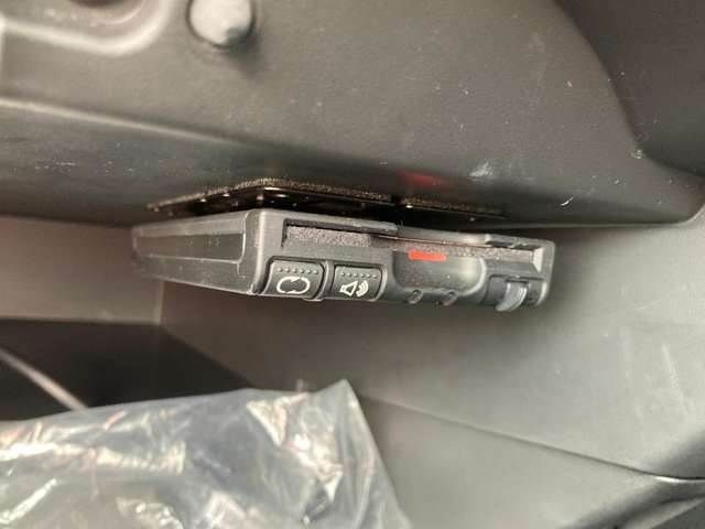 Nissan NOTE 2015-04 9779-13