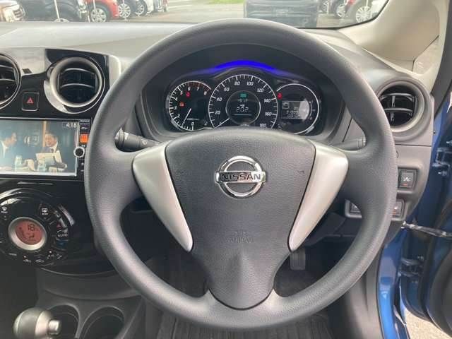 Nissan NOTE 2015-04 9779-9