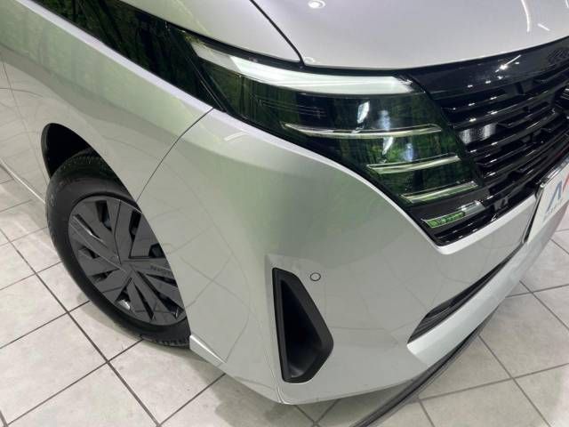 Nissan SERENA 2023-03 28227-13