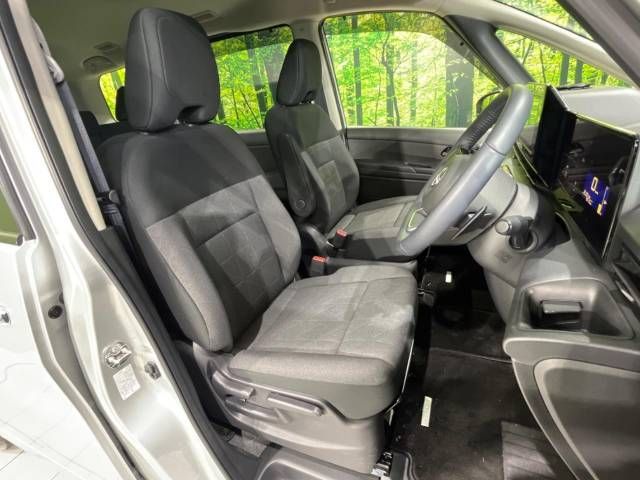 Nissan SERENA 2023-03 28227-8