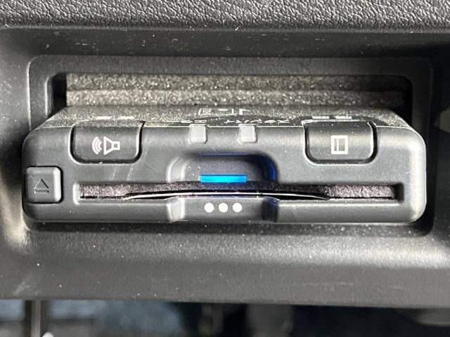 Nissan SERENA 2023-03 28227-7