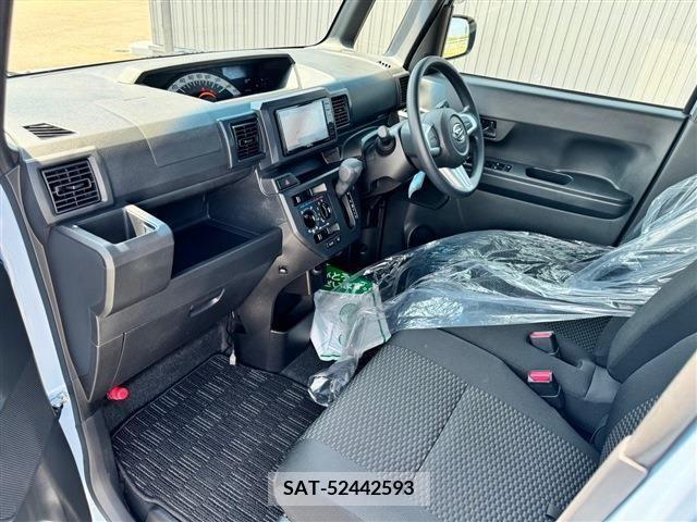 Daihatsu WAKE 2017-05 395223-12