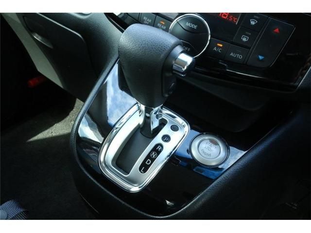 Nissan SERENA 2014-01 22026-7