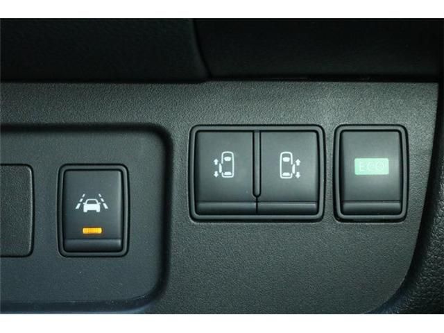 Nissan SERENA 2014-01 22026-9