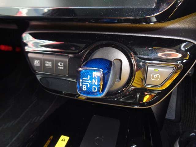Toyota PRIUS 2020-02 25062-18