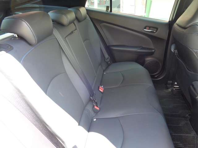 Toyota PRIUS 2020-02 25062-13