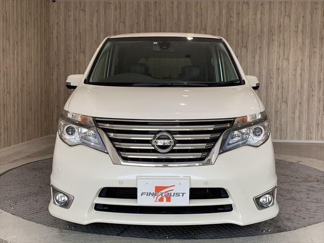 Nissan SERENA 2014-02 10474-1