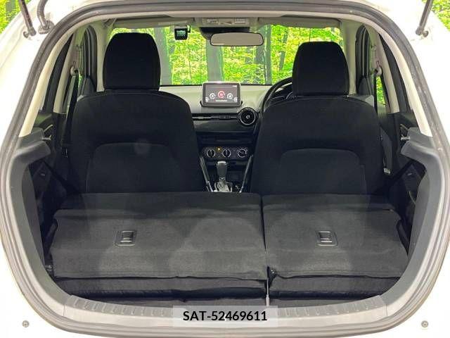 Mazda DEMIO 2015-10 301932-10