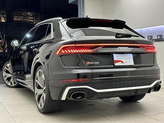 Audi RS Q8 2021-09 189602-5