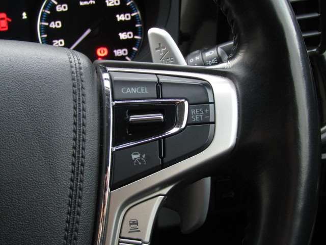Mitsubishi OUTLANDER PHEV 2015-10 188048-11
