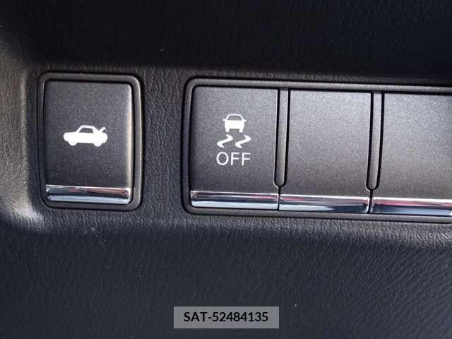 Nissan FUGA 2009-11 225548-16