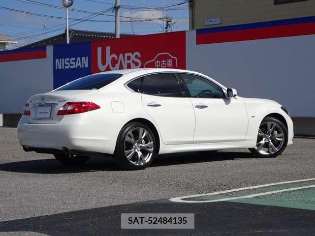 Nissan FUGA 2009-11 225548-1