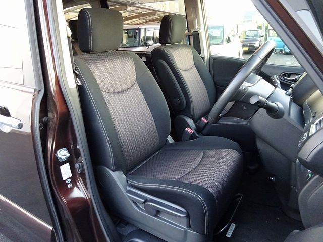 Nissan SERENA 2015-03 14254-9